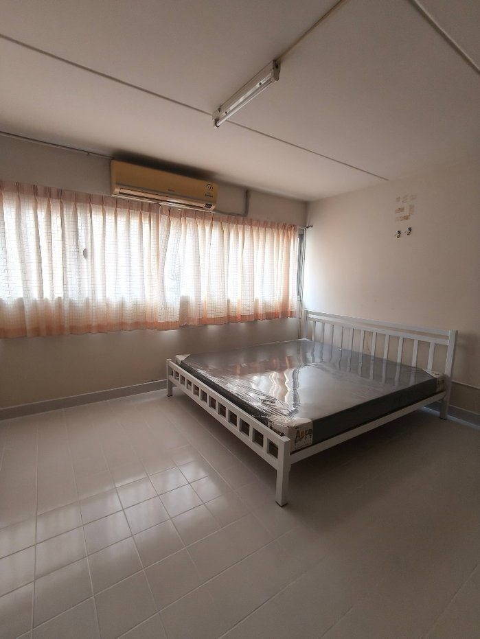 รูป เมืองทองคอนโด อาคาร C1 ชั้น10 ปูพื้นกระเบื้องใหม่ เตียงที่นอนใหม่ พร้อมเข้าอยู่ - รูปที่ 5/6