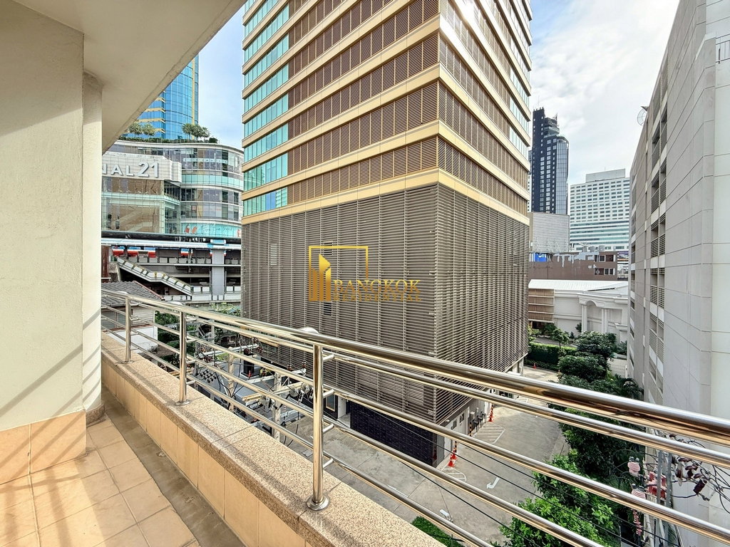 รูป Spacious 4 Bedroom Apartment For Rent in Asoke Area - BR21347AP - รูปที่ 17/54