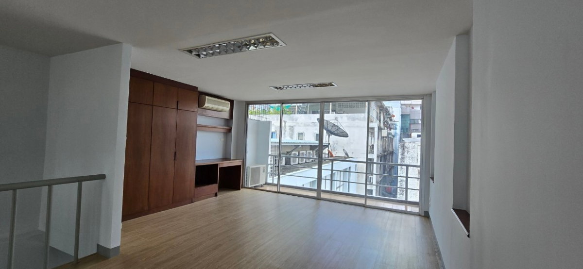 รูป โฮมออฟฟิศ อโศก เดินถึง ฺBTS & MRT ** NO CO-AGENT ** - รูปที่ 6/9