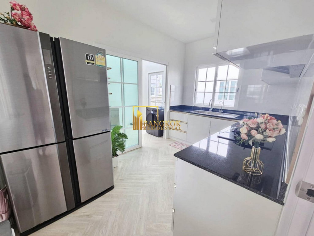 รูป Modern 4 Bed House in Compound For Rent in Lasalle - BR28250SH - รูปที่ 6/19