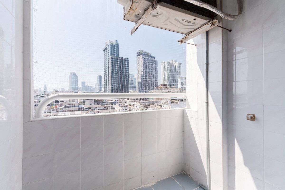 รูป 🔥ขาย คอนโด Ratchada City Condo (รัชดาซิตี้ คอนโด) ซอยประชาราษฏร์บำเพ็ญ 7 📍 เดินแค่ 450 เมตรถึง MRT ห้วยขวาง ของกินเพียบ ห้องจริงสวยมาก - รูปที่ 16/17