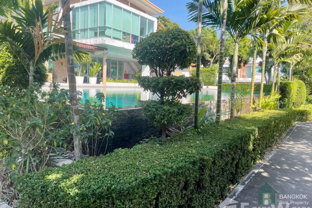 picture Town Plus Kaset Nawamin | Modern 3 Bed 3 Bath Townhouse  - 15/19