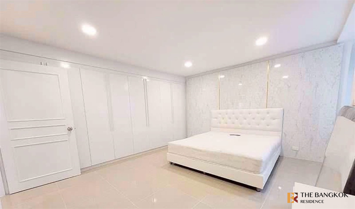 picture Ready-to-move-in Condo President Park Sukhumvit 24 - 1/9