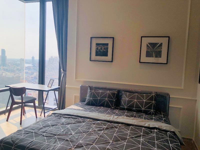 picture A036306 Ashton Silom - 6/8