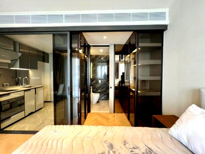 ขายคอนโด : A035573 The Reserve 61 Hideaway