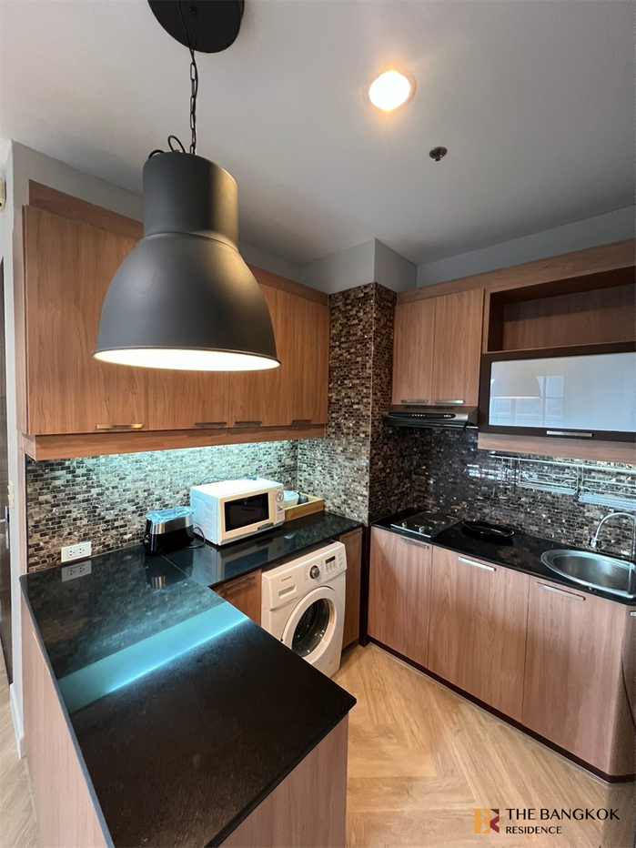 picture Citi Smart Sukhumvit 18 near BTS Asok Popular units sell out fast - 2/6