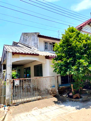 Houses for sale Panyapiwat Institute of Management : 2-BR Semi-detached House in Bang Phut (ID 1273352)