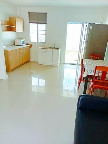 3-bed townhouse for rent, 232 sqm, 29 sq wah, Khlong Sam Wa