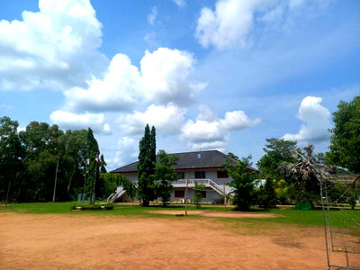 Land for sale Lotus's go fresh Pruksa Village 3 : Land for sale 17 rai 1 ngan 72 sq m. with 9 buildings, Phra That Pha Daeng Subdistrict, Mae Sot District, Tak Province.