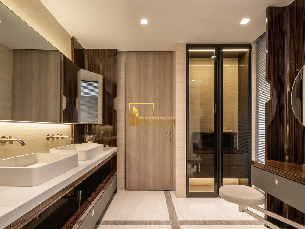 picture Fynn 31 | Truly Stunning 5 Bed Duplex Penthouse in Phrom Phong - BR16392CD - 21/33