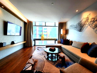 Apartment building for rent Bangkok : Luxurious 2 Bedroom Serviced Apartment For Rent in Siam Area - BR30157SA