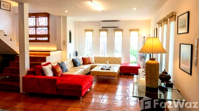 Houses for rent Chonburi : 3-Bedroom villa for rent in Park Village 6295568