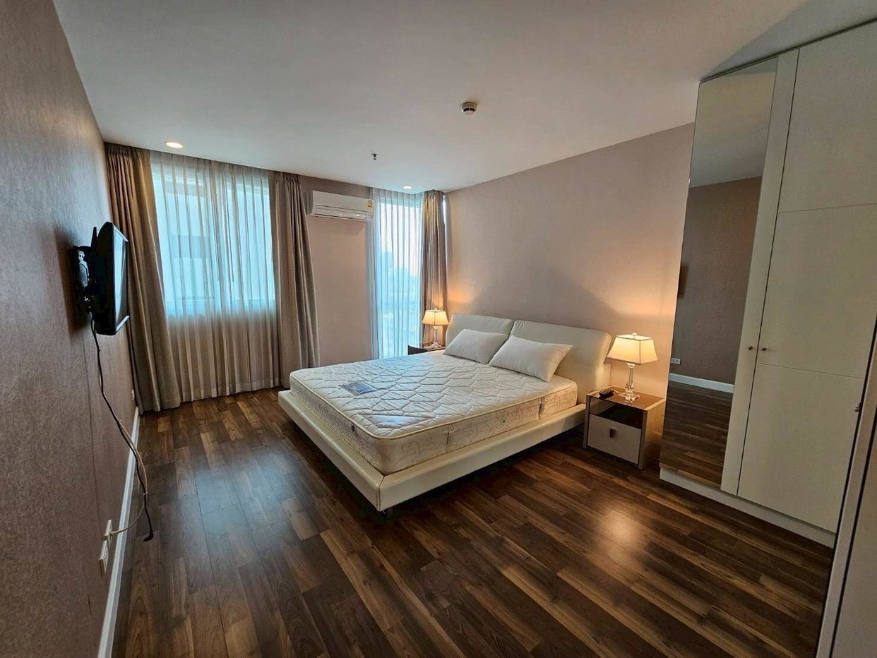 รูป LTHC15461 – Luxury Condo for Rent Ratchadamri | City Lifestyle Best Value | Near BTS Ratchadamri | 65,000 THB | คอนโดหรูให้เช่า ราชดำริ คุ้มค่า ใกล้ BTS ราชดำริ - รูปที่ 4/6