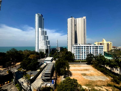ขายคอนโด : คอนโด 2 ชั้น (Duplex) สไตล์ลอฟท์ใกล้ชายหาดวงศ์อมาตย์ 3ห้องนอน 3ห้องน้ำ ขายเพียง 3.59ล้าน