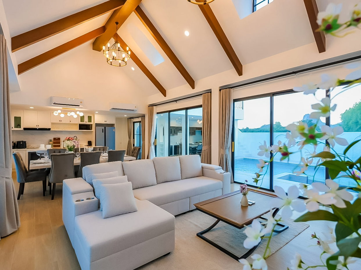 รูป 5 Bedroom Pool Villa for Sale Near Khao Chi Chan - รูปที่ 6/24