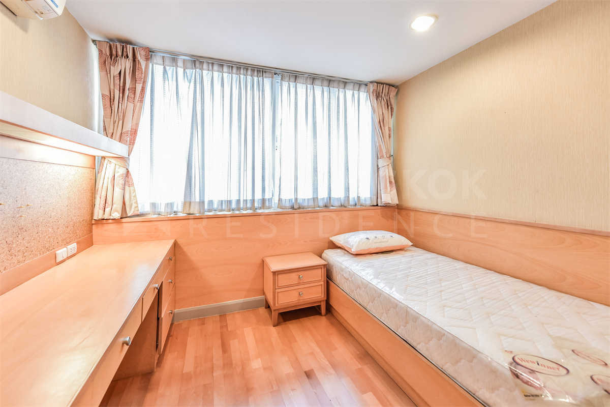 picture The Fine@River  Ultimate Luxury Lifestyle with Convenience - 2/10