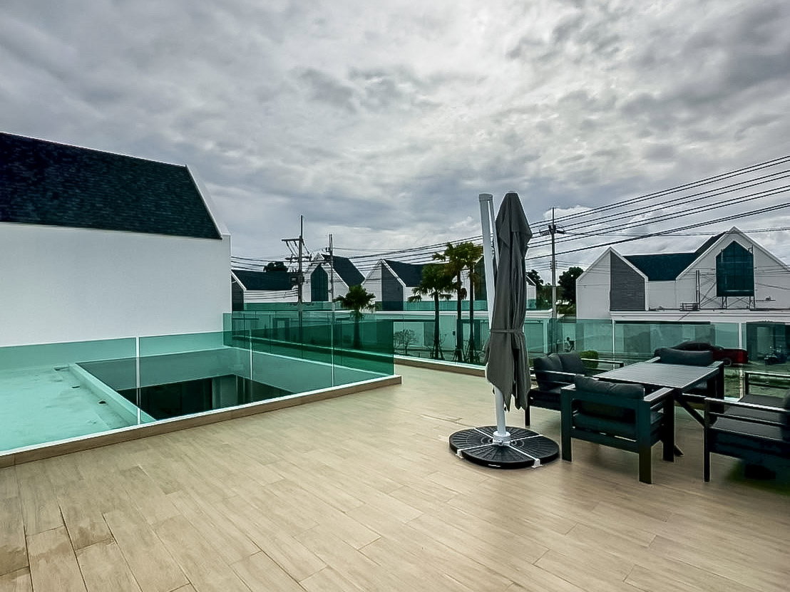 รูป Pool Villa for Sale Huai Yai Pattaya Rooftop Luxury Villa - รูปที่ 19/21