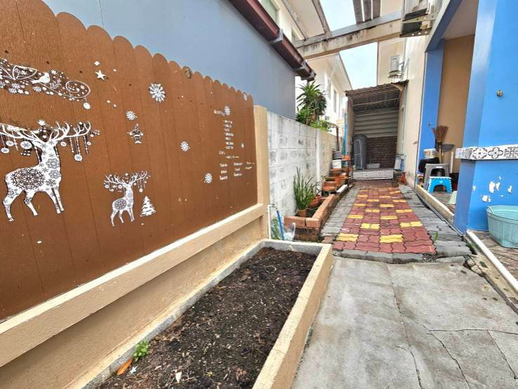 รูป ขายบ้านแฝด ทำเลดี ต่อเติมพร้อมอยู่ โครงการบุรีรมย์ เทพารักษ์  - สุวรรณภูมิ  - รูปที่ 4/15