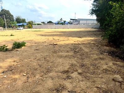 ที่ดิน วิทยาลัยเทคโนโลยีพณิชยการ สัตหีบ : Land for Sale Huay Yai Na Jomtien Ideal for Pool Villa Investment