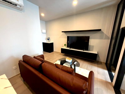 Condos for rent : Aspire Onnut Station BTS Onnut Brand New 1Bedroom with enclose kitchen Ready to move