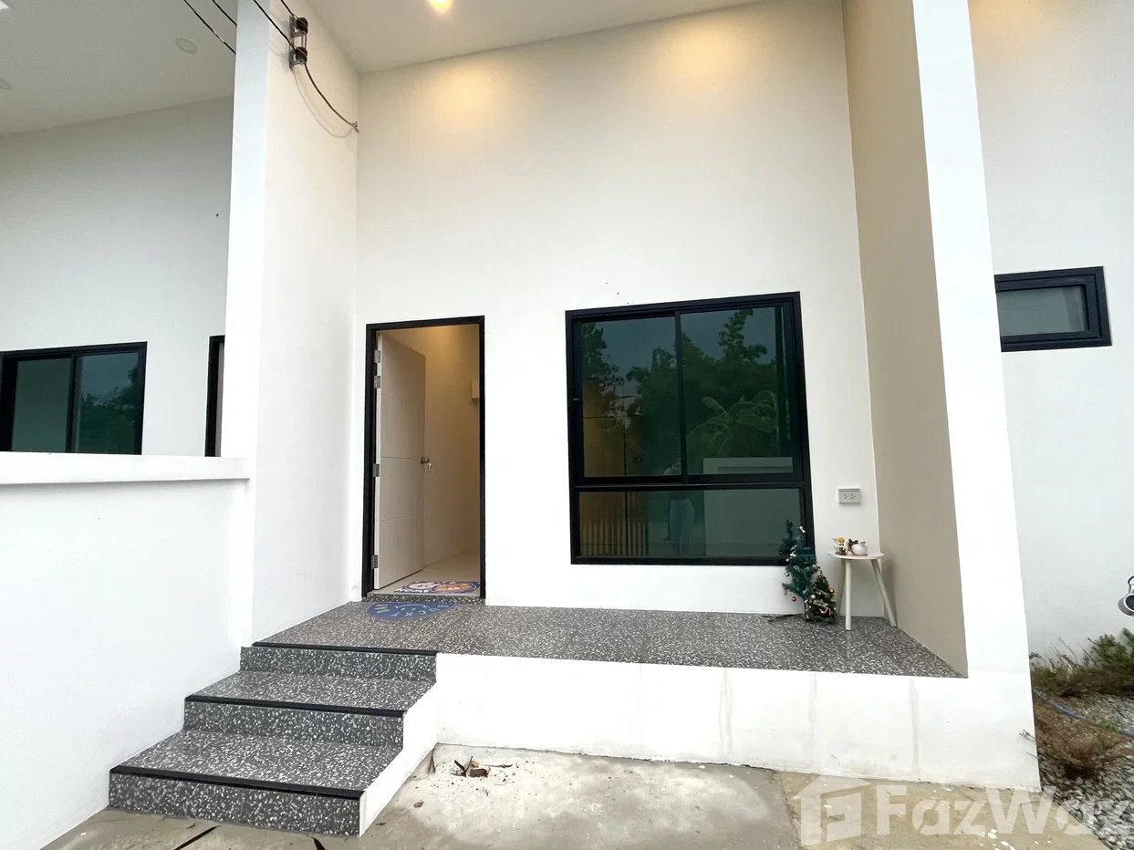 picture 2 Bedroom Townhouse for sale in Chalong, Phuket 5924362 - 1/18