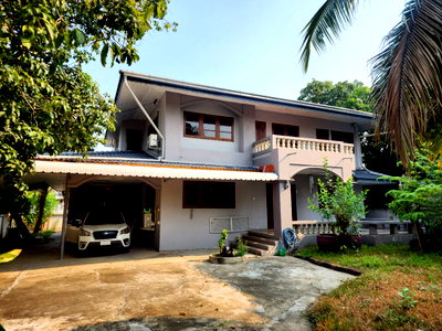 บ้านเดี่ยว วิทยาลัยพยาบาลทหารอากาศ : ขายบ้านซอยรามอินทรา 5 แยก 7 ซอยเวชยานนท์ ที่ดิน 180 ตร.วา 