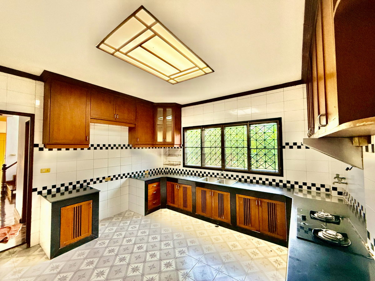 รูป ขายบ้านเดี่ยวห้องมุมหลังใหญ่ 216 ตร.ว. กฤษดานคร18 ทิศใต้รับลม พื้นที่ใช้สอยครบครัน 4 นอน 5 น้ำ ย่านศาลาธรรมสพน์ - เพียง 14.9 ล้าน! - รูปที่ 12/42