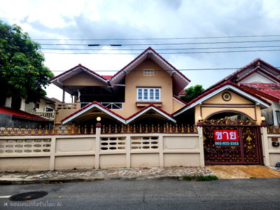 บ้านเดี่ยว กรุงเทพมหานคร : ขายบ้านเดี่ยว 70 ตารางวา ติดถนนซอยสัญจร เหมาะทำกิจการ หน้าร้าน