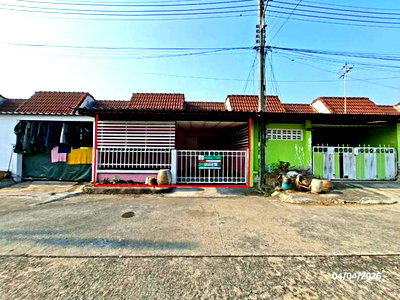 Townhouses for sale Thanyaburi Pathumthani : TOWN HOUSE 18 Sq.w. Thanyaburi Pathumthani for 850,000