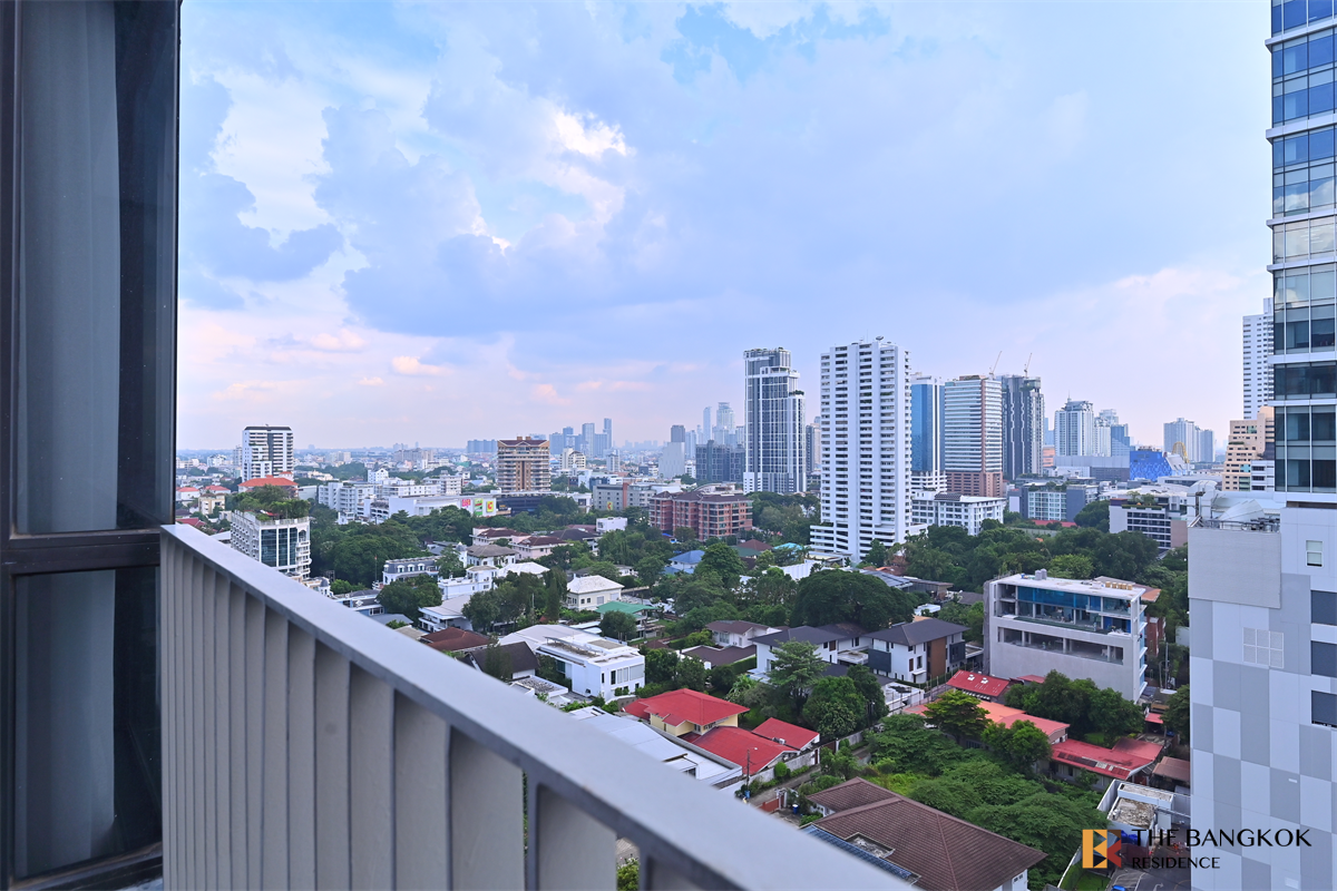 picture Convenient Travel, Great Value per Square Meter HQ By Sansiri - 7/10