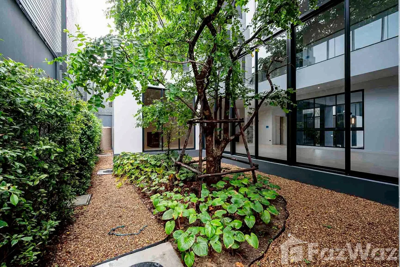 รูป ขาย บ้านเดี่ยว 4 ห้องนอน ในโครงการ บูก้าน กรุงเทพ กรีฑา 6292160 - รูปที่ 43/47