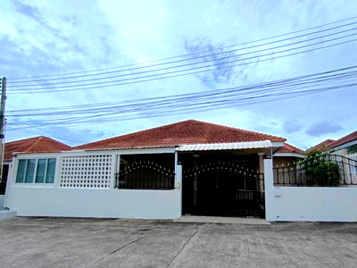 Houses for rent Chonburi : House for Rent East Pattaya
