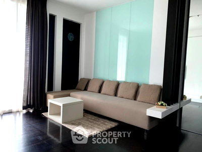 Condos for sale : High-Floor 2-BR 77 Sqm At 39 By Sansiri, 100m to BTS Phrom Phong (ID 449950)