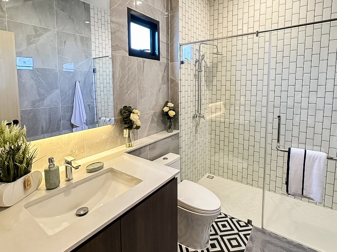 รูป Single Story Luxury House for Sale in North Pattaya - รูปที่ 15/17