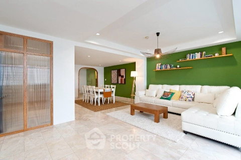 รูปภาพ 3-BR Condo at Ruamjai Heights Condominium near ARL Makkasan (ID 2785909)