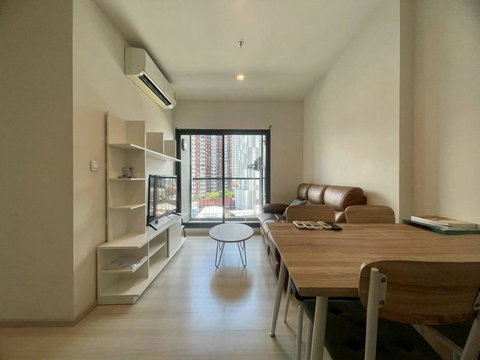 ✨Cozy 2 Bedroom Unit For Rent @ Life Sukhumvit 48 ✨ 🏡