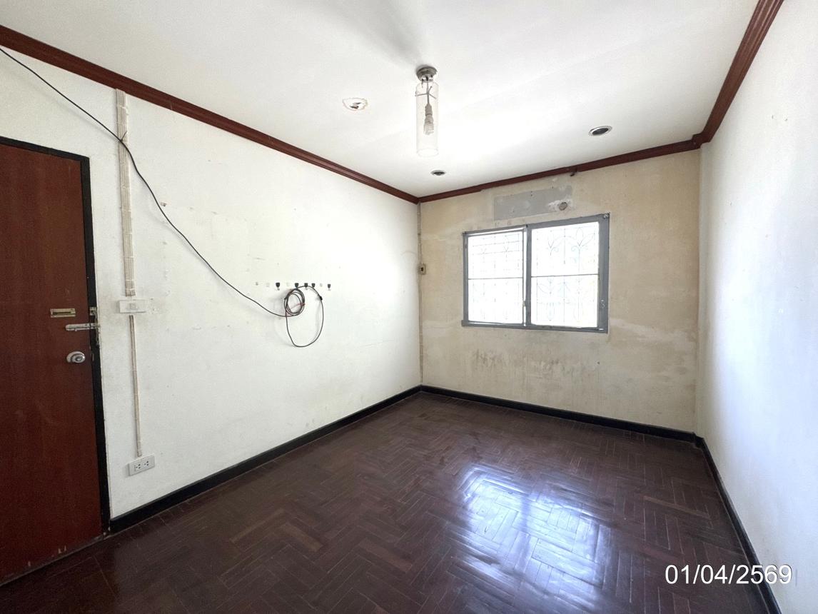 รูป ทาวน์เฮ้าส์ 18 ตร.วา วโรชา 7 บางบ่อ สมุทรปราการ 932,000 - รูปที่ 40/50