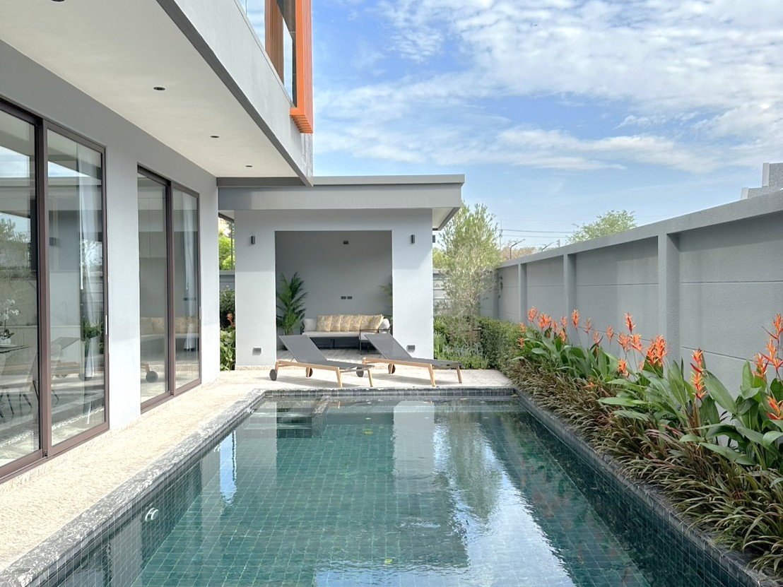 รูป Pool Villa North Pattaya for Sale Luxury Home Sukhumvit Na Kluea - รูปที่ 15/17