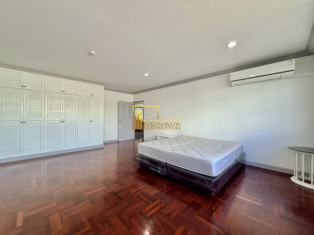 รูป Large 4 Bed Apartment with Private Terrace in Phrom Phong - BR21186AP - รูปที่ 27/50