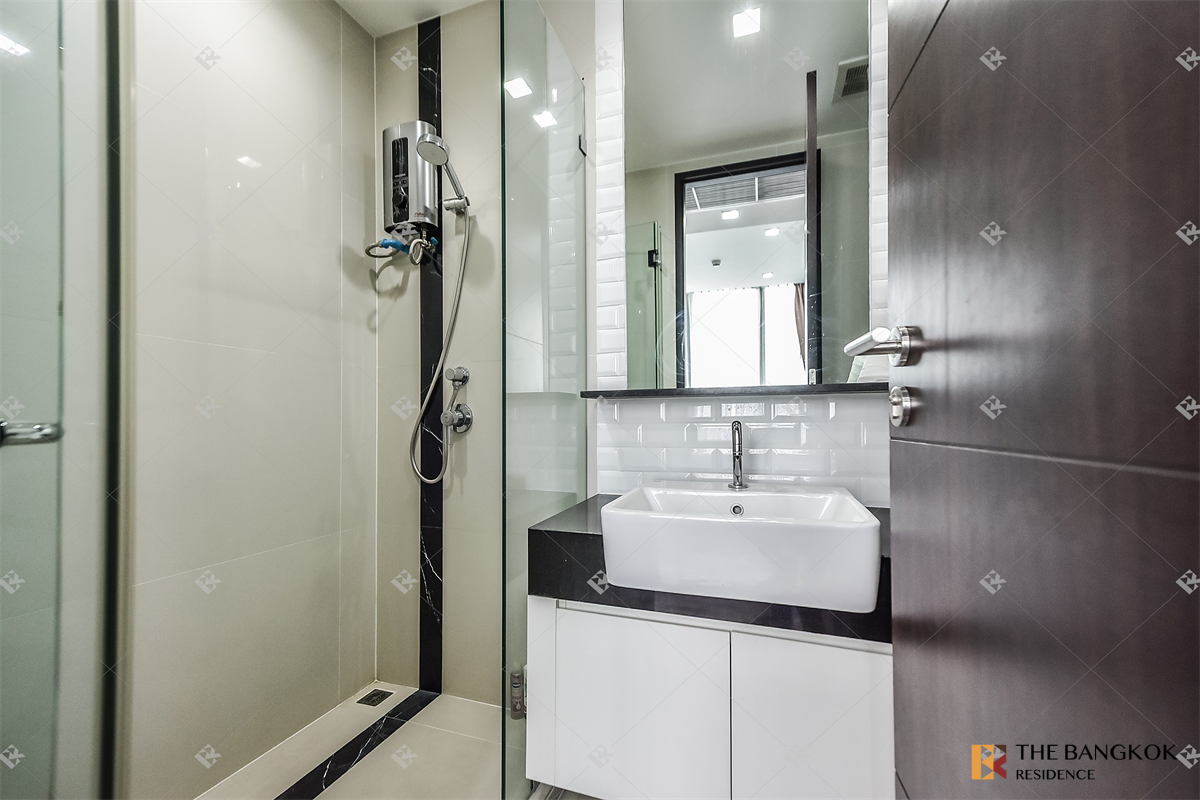 picture Wish Signature Midtown Siam near BTS Ratchathewi Easy Travel, Fully Utilized Space - 4/10