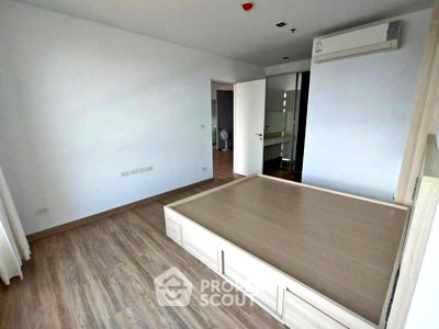 Condos for rent : 2-BR Condo at The Room Sathorn-Taksin near BTS Pho Nimit (ID 2916034)