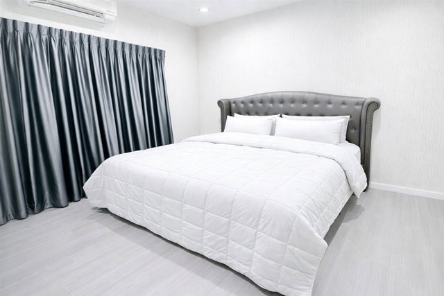 รูป โรบินสันไลฟ์สไตล์ ราชพฤกษ์ 1.55กม. ดูโฮม บางบัวทอง 1.91กม. ชัยพฤกษ์ ทาวน์โฮมหรู 3 ชั้น 3 นอน 3 น้ำ ถ.สะพานนทบุรี 18 ตร.วา. 220 ตร.ม. - รูปที่ 2/8