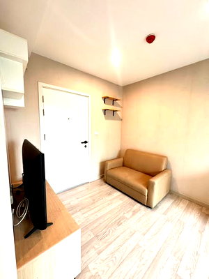 Condos for sale Lat Phrao Wang Hin Road : 🔥 FOR SALE: Plum Condo Chokchai 4. Beautiful unit with a cozy ambiance, perfectly matching modern lifestyles. Features stunning city