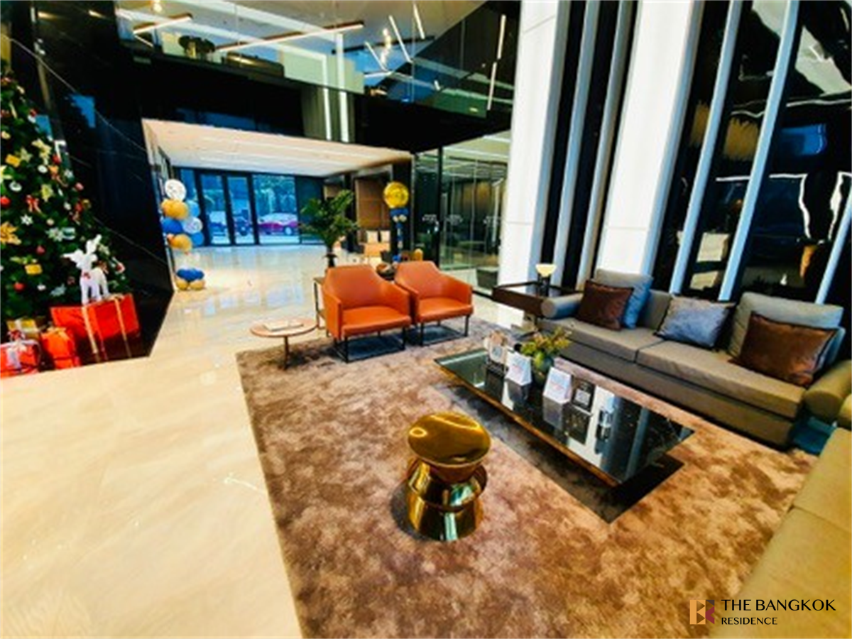 picture KnightsBridge Space Rama9 near MRT Rama 9 Station - 1/10