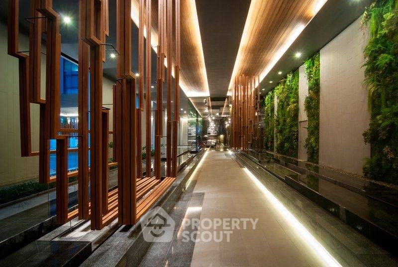 รูป คอนโด สตูดิโอ ที่ ไฮด์ สุขุมวิท 13 คอนโดมิเนี่ยม ใกล้ BTS นานา (ID 2914931) - รูปที่ 5/5