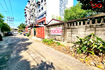 ที่ดิน ถนนลาดพร้าว : ขายที่ดิน 109 ตรว.ประดิษฐ์มนูธรรม  ลาดพร้าว 71 ซ.สังคมสงเคราะห์ 1  ใกล้เซ็นทรัลอีสวิลล์  ถมแล้ว
