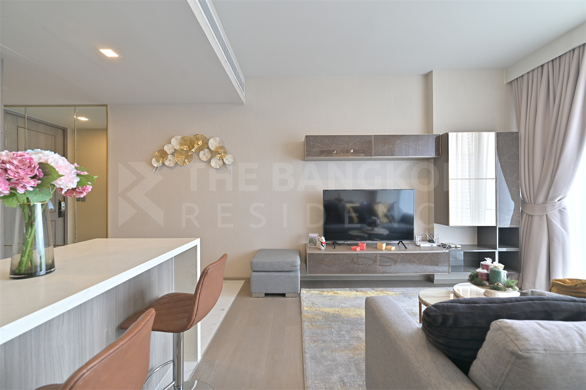 picture Celes Asoke Move-in Ready, Just Bring Your Stuff near BTS Asok - 3/10