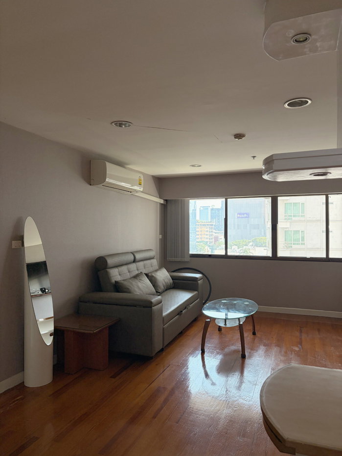 picture BTS Ratchdamri The Royal Place 2 / 62sqm. 1bed 1bath  - 3/10