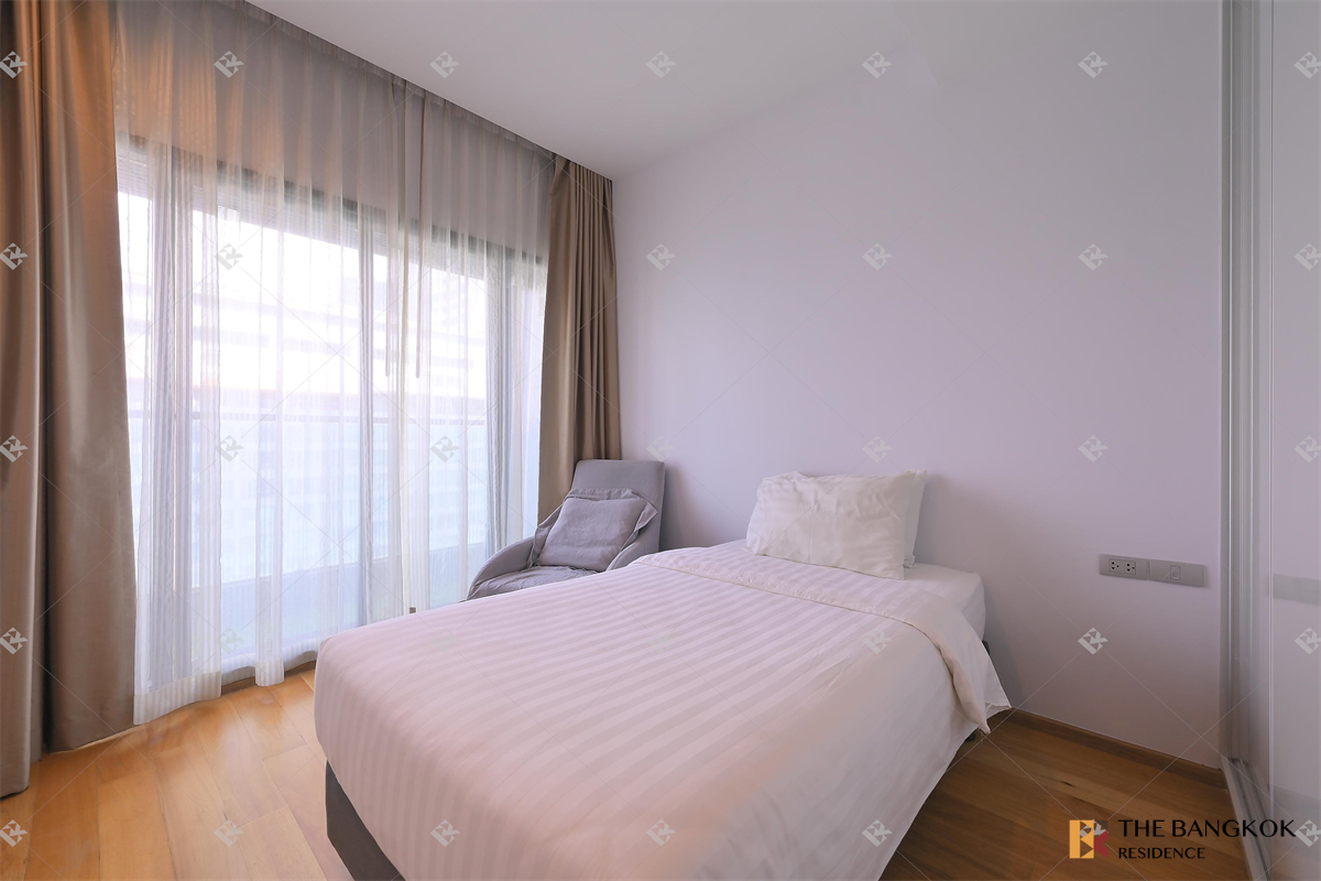 picture Hyde Sukhumvit 13 near BTS Nana Luxury Unit, Ready for You Without the Wait - 5/10