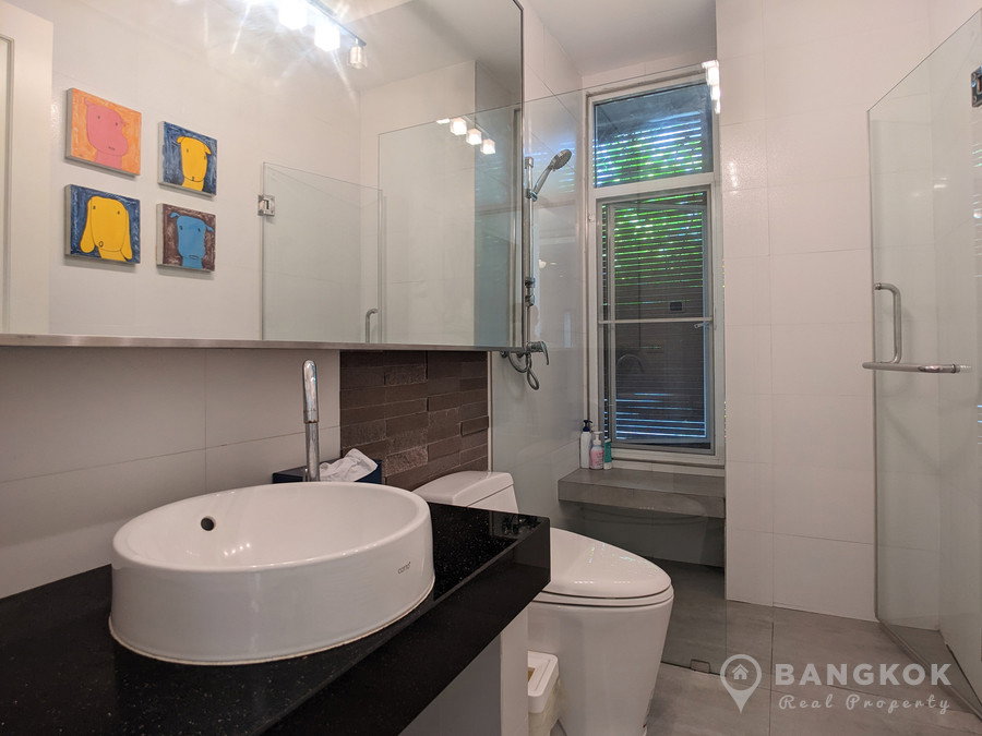 picture Narasiri Pattanakarn Srinakarin | Elegant 4 Bed 4 Bath House - 11/31
